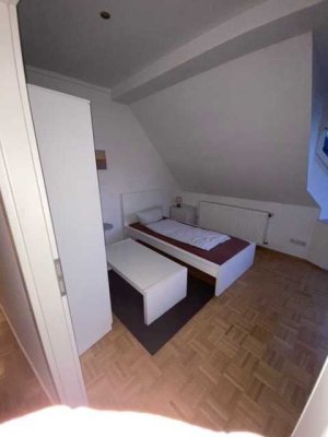 ETW MAISONETTE * DG 5 Zimmer Wohnung in FFM Rödelheim im 5. OG