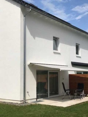 WIE NEU/ Doppelhaushälfte/ Bj. 2023