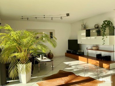 Hübsche Dachwohnung mit dem praktischem Wow