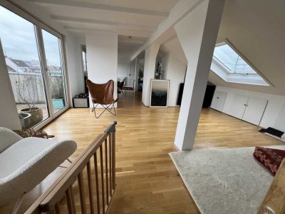 *Bockenheim* Schöne 4-Zimmer-Maisonette-Wohnung mit EBK