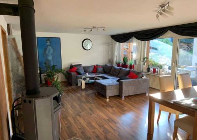 Charmante 3-Zimmer-Wohnung mit Terrasse und Garten –  ideal für Singles, Paare oder kleine Familien