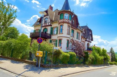 Wunderschöne Altbauwohnung in Kronberg im Taunus