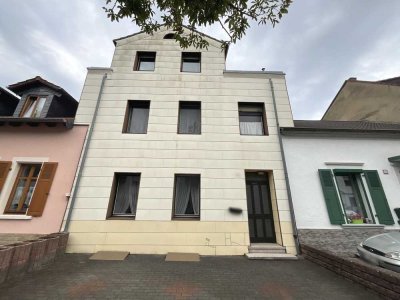 Reihenmittelhaus mit kleinem Grundstück in zentraler Lage von Dillingen