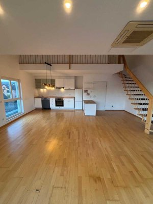 Helle 3-Zimmer Maisonette-Wohnung mit Balkon in Schweich