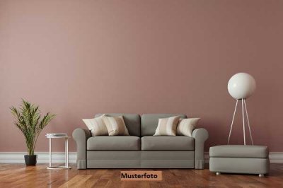 Großzügige 4-Zimmer-Wohnung mit Dachterrasse - provisionsfrei