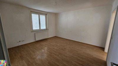 Günstige, geförderte 2 Zimmerwohnung
