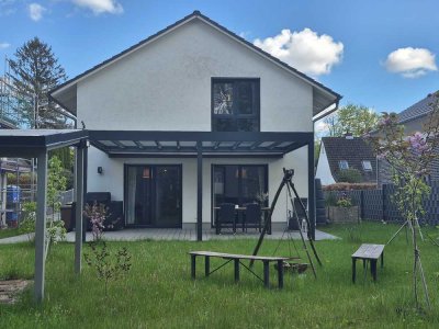 Modernes Einfamilienhaus in naturnaher Lage mit großzügigem Grundriss und hochwertiger Ausstattung