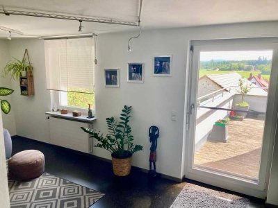 3-Zimmer-Wohnung, gehobene Innenausstattung, Dachterrasse und Einbauküche in Börtlingen