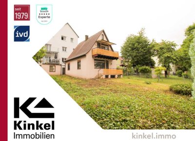 Mitten im Leben: Freisteh. Einfamilienhaus mit Garten + Außenstellplatz