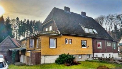 Kleines Haus in ruhiger, schöner Lage