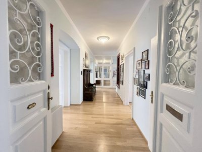 Exklusives Wohnerlebnis im Saggen – Altbaucharme trifft auf moderne Raffinesse