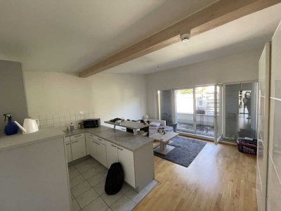 1 ZKB Dachwohnung in optimaler Lage