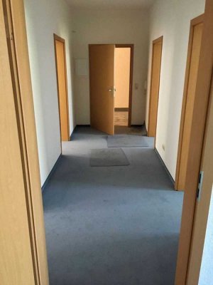 Mehrfamilienhaus wartet auf Fertigstellung und neue Mieter