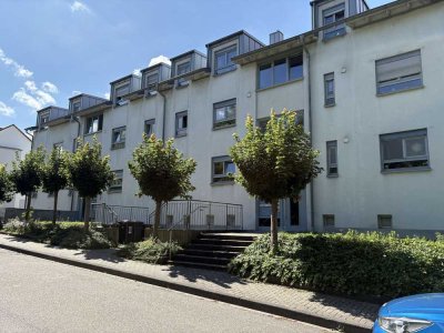 Helle 3-Zimmer-Erdgeschosswohnung mit Gartenanteil – Ortsrandlage in Malsch