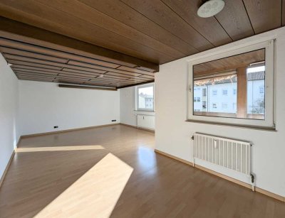 Großzügige Wohnung mit Loggia in Ulm-Böfingen zum fairen Preis!