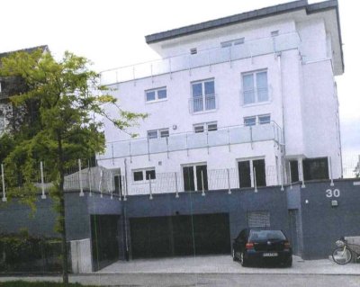 Sehr schöne 4-Zimmer Erdgeschosswohnung