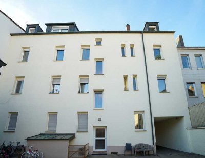 Attraktives Renditeobjekt: Mehrfamilienhaus mit 7 WE im Zentrum von Neu-Ulm