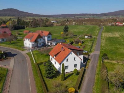Einfamilienhaus in Oechsen – Großzügiges Grundstück in schöner Feldrandlage