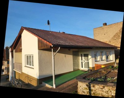 Neuer Preis: Gepflegtes Wohnhaus mit großem Gartengrundstück