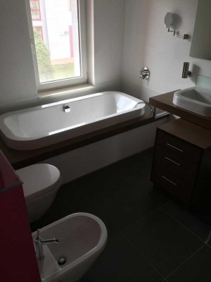 4-Zimmer-Reihenendhaus mit gehobener Innenausstattung und EBK in Waldalgesheim