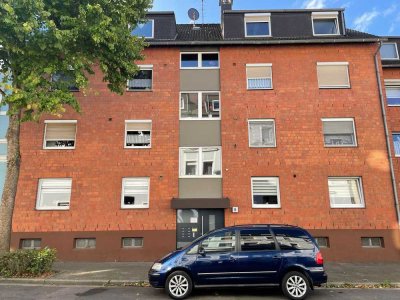 Top gepflegte Maisionette Eigentumswohnung mit Balkon, Garage und Gartenanteil