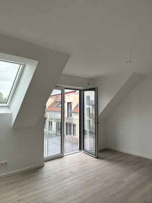 Erstbezug: Moderne 2-Zimmer-Wohnung mit Balkon und Aufzug