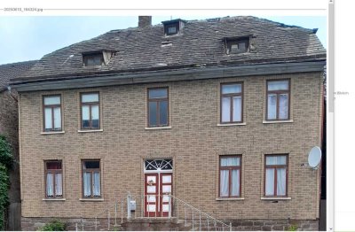 Geräumiges, preiswertes 8-Raum-Einfamilienhaus in Lauenförde