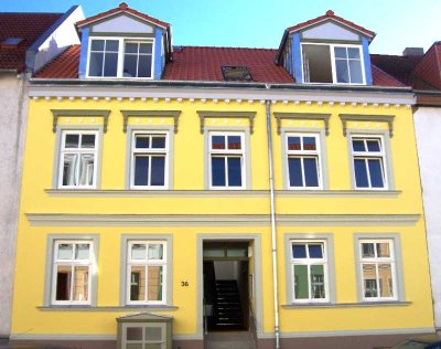 2-Raum-Wohnung zentral gelegen in ruhiger Nebenstraße