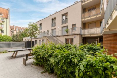 Neuwertiges Townhouse mit Balkon, Dachterrasse und TG-Stellplatz in Nürnberg (St. Leonhard)