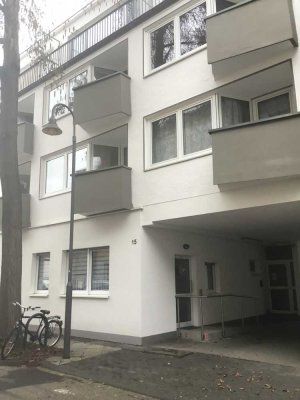 Schöne sanierte 1-Zimmerwohnung mit Balkon in Leverkusen/Wiesdorf