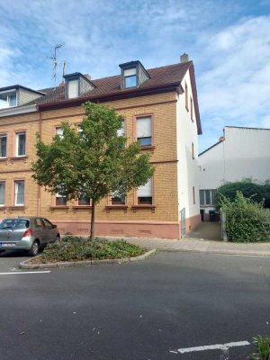 Altbau 2,5-Zimmer-Wohnung in Neu-Isenburg