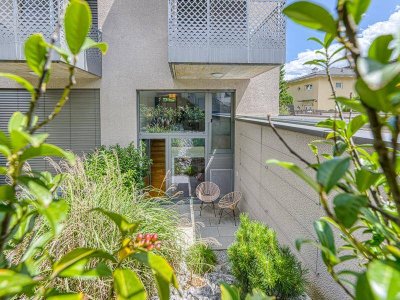 Charmante 2-Zimmer-Souterrainwohnung mit Garten und Terrassen