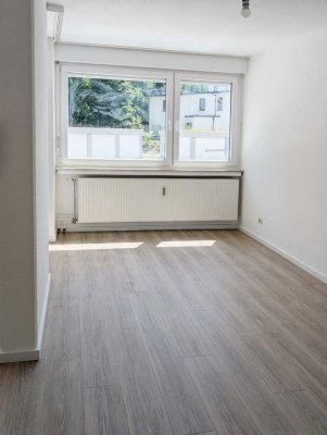 Perfekt für Singles und Paare - 1-Zimmer-Wohnung mit Loggia und Keller
