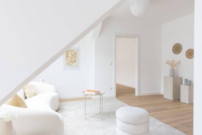 Schön sanierte Dachgeschosswohnung mit Terrasse in zentraler Lage
