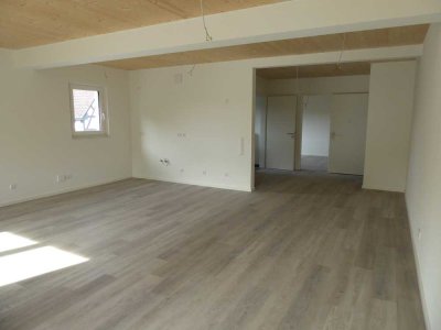 *Exklusive 2 Zi Wohnung mit Sonnenbalkon, Außenstellplatz und Keller*