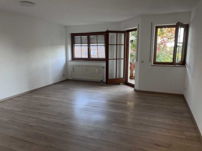 Stilvolle 3-Raum-Erdgeschosswohnung mit Balkon