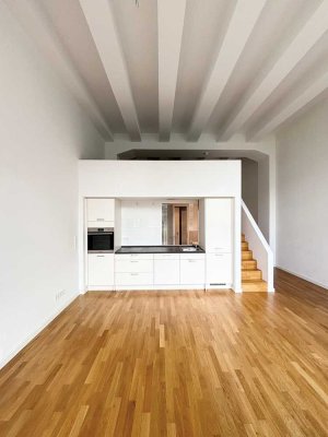 *ab 01. Juli 2025* I Galerie Loft mit Balkon & Garten I TOP-Zustand