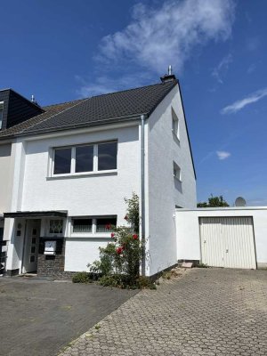 Raumwunder! Top-modernes-Reihenendhaus mit zzgl. ca. 85 m² wohnwirtschaftlich ausgebautem DG und UG!