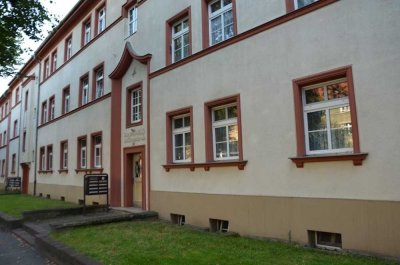 Schöne 3 Raum Wohnung in West