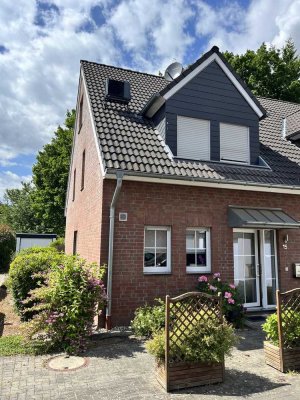 Ansprechende 4-Zimmer-PLUS-Doppelhaushälfte mit EBK & Klima in Willich-Anrath