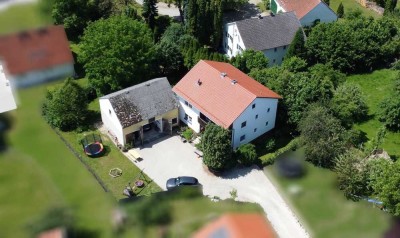 Solides Wohnhaus mit bis zu 5,3 % Rendite – Drei Etagen, großes Grundstück, vielseitig nutzbar