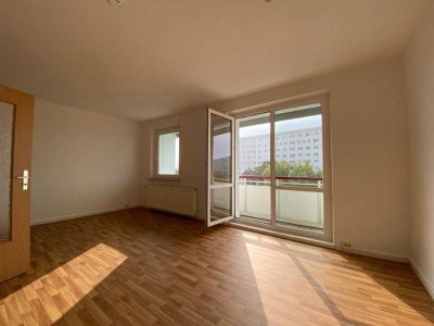 Schöne 1-Raumwohnung mit großem Südbalkon