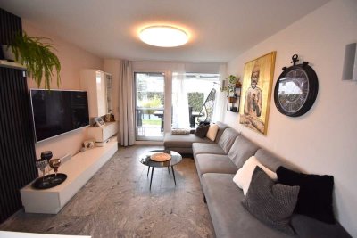 **Neuwertige 4-Zimmer-Wohnung mit sonniger Terrasse, 3 Stp. und Hobbyraum**