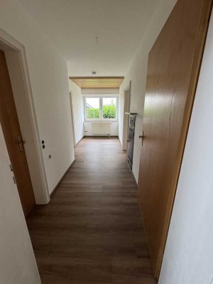 gepflegte 2,5-Zimmer-Hochparterre-Wohnung mit Balkon in Bad Wörishofen