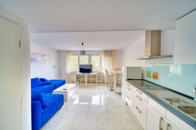 Schöne  2 - Zi.  CITYWOHNUMG, vollmöbliert,  LUXUS - Ausstattung,  Einziehen und sich Wohlfühlen