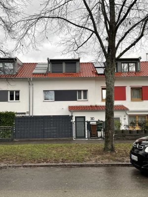 Elegantes Reihenmittelhaus mit 5 Zimmern in Esslingen am Neckar