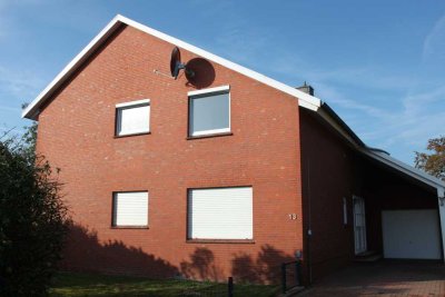 Sofort verfügbar''ruhige Wohnlage**Oberwohnung