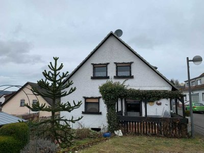 Einfamilienhaus mit Potenzial in ruhiger Lage in Gerolstein - PROVISIONSFREI