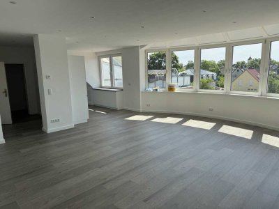 Erstklassig und liebevoll sanierte Wohnung in Rudow zu vermieten!