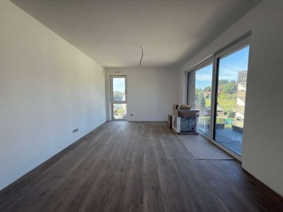 ***Neubauwohnung in Frohlinde mit Einbauküche & Balkon***